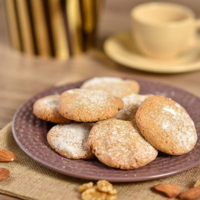 Biskota me miell orizi Biskota me miell orizi