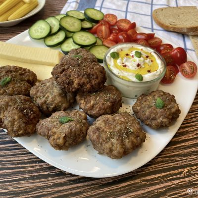 Qofte me mish të grirë Qofte me mish të grirë