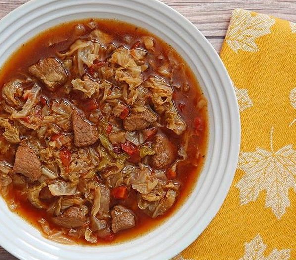 Gjellë me mish dhe lakër të bardhë