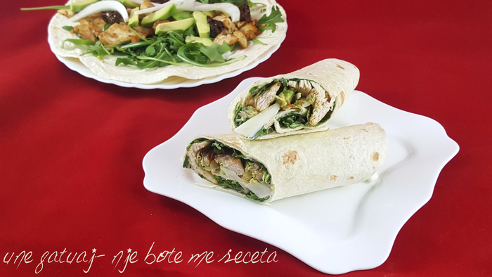 Pite e mbushur me fileto pule