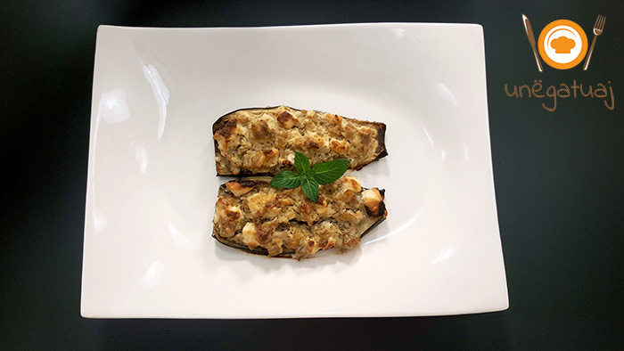 Patëllxhan të mbushur me djathë të bardhë