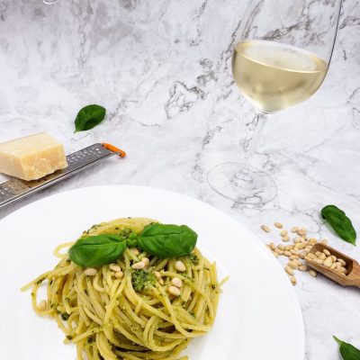 Makarona me pesto borziloku